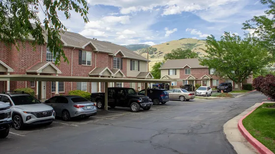 Woodside Creek Village Exterior