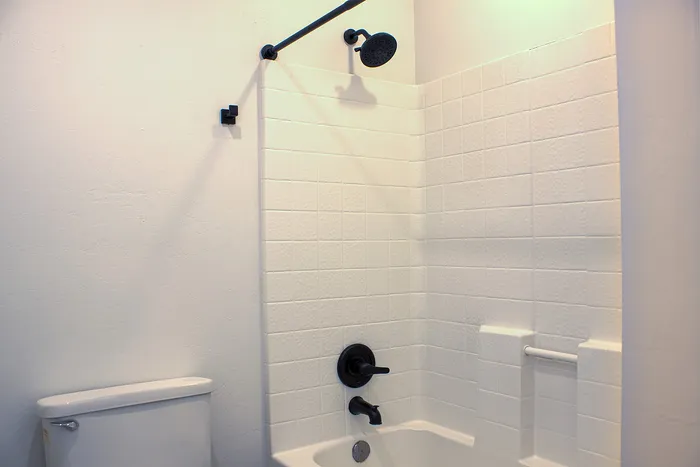 Shower | 3x2 Woodside Creek Village | Bountiful, UT